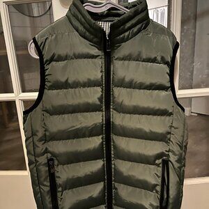 Hunter Green Puffer Vest